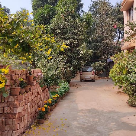 Hotel Marttik Gardens Jhargram Exterior foto